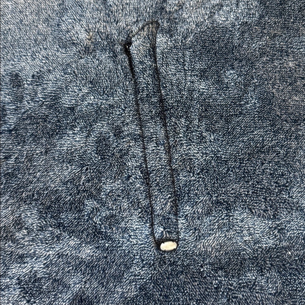 Kendra Scott Black and Silver Necklace